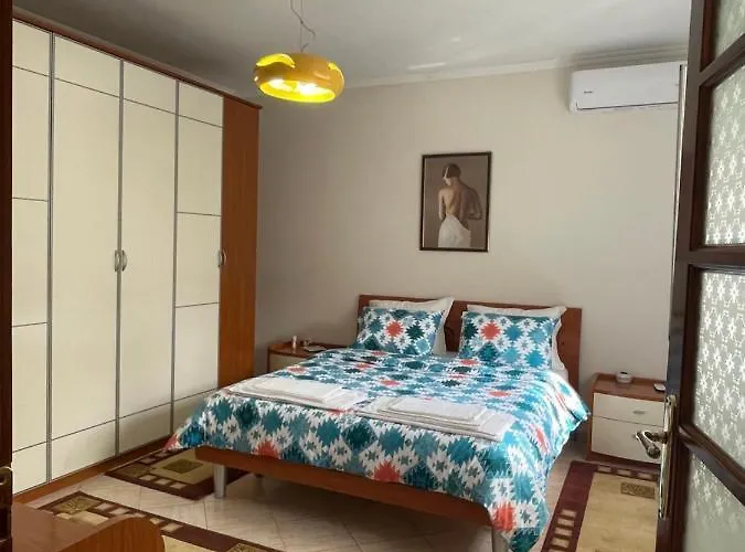 וילה Guest House Tirana טיראנה